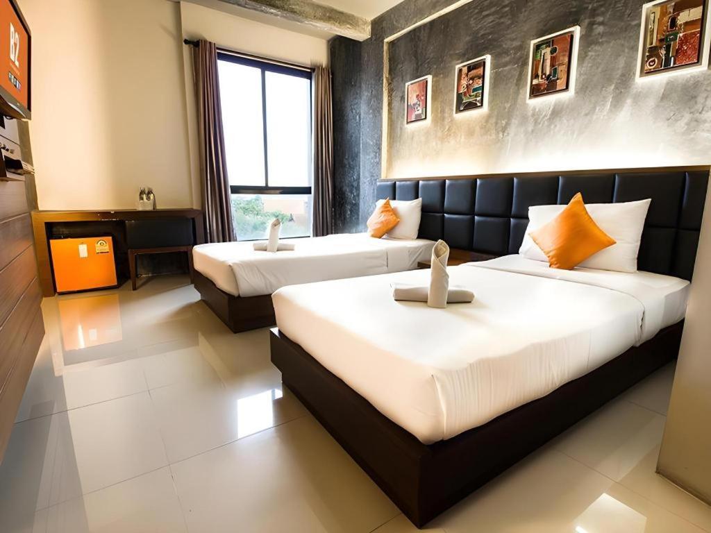 B2 Thippanate Boutique & Budget Hotel Τσιάνγκ Μάι Εξωτερικό φωτογραφία